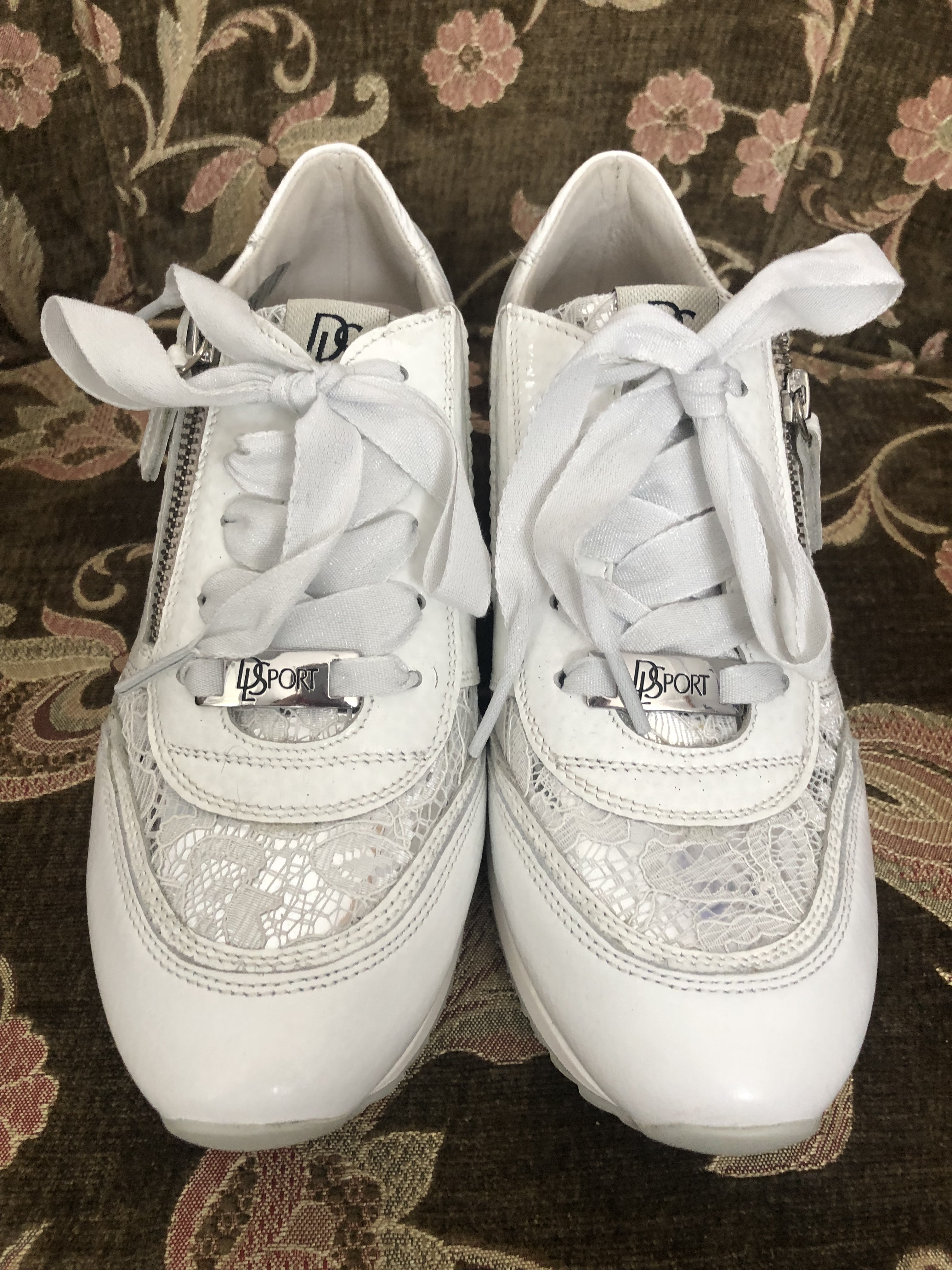 dls sneakers